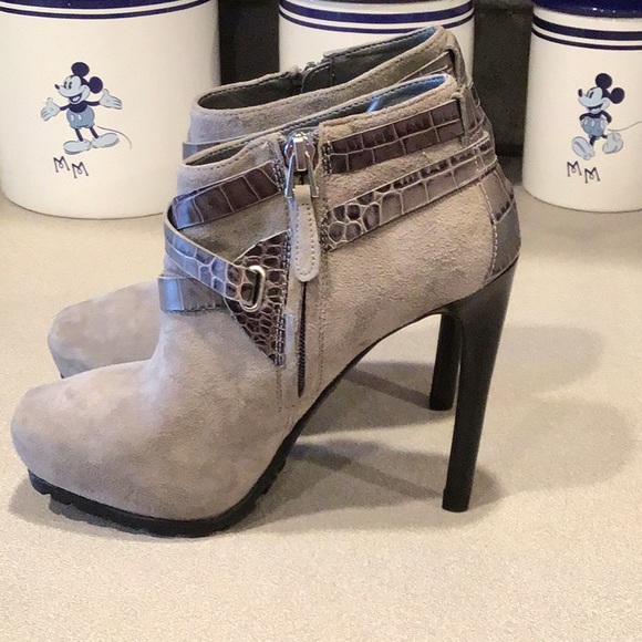 Guess Shoes - Guess heels